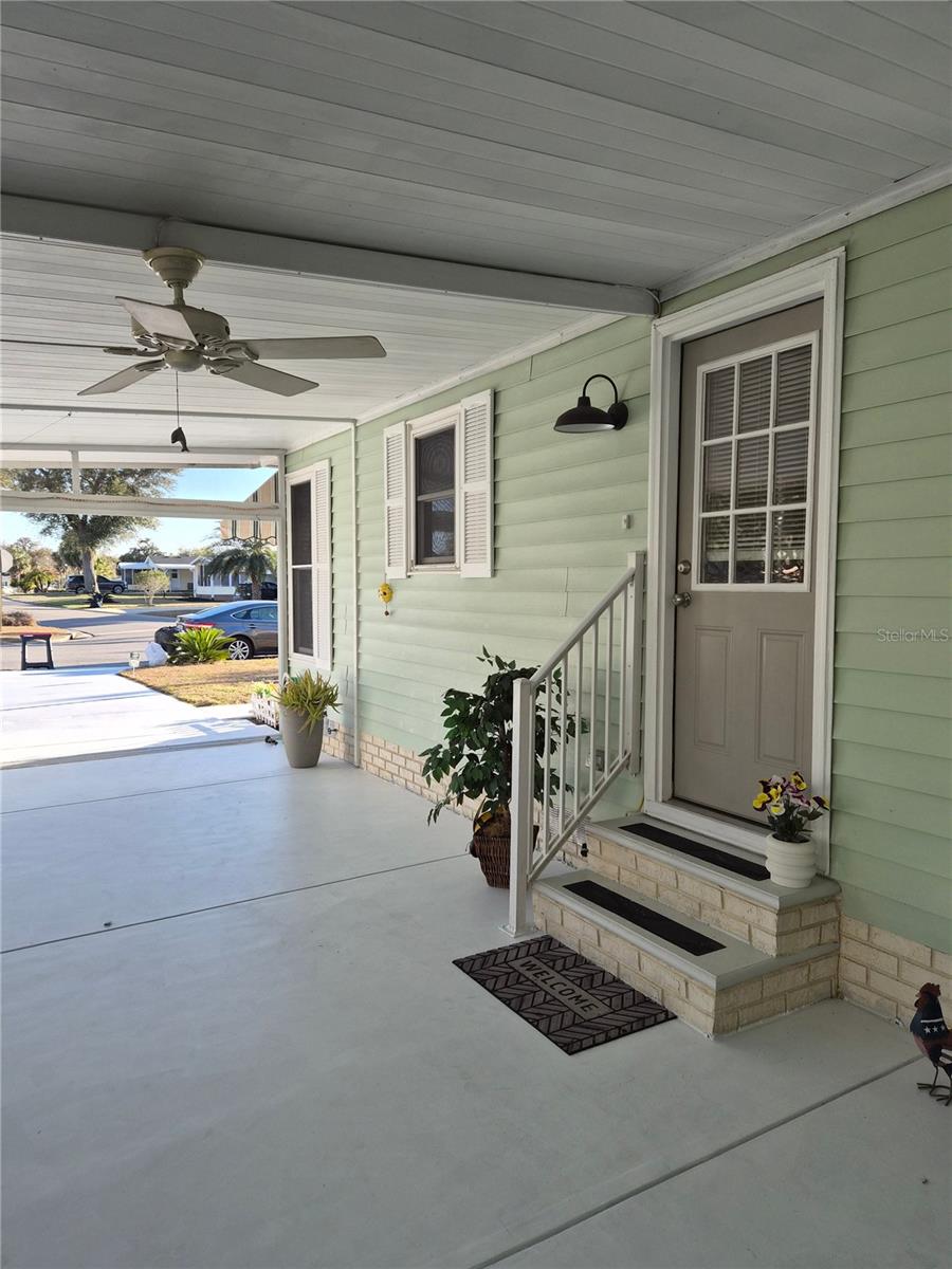 LADY LAKE ORANGE BLOSSOM GARDENS UNIT 11 - Residential