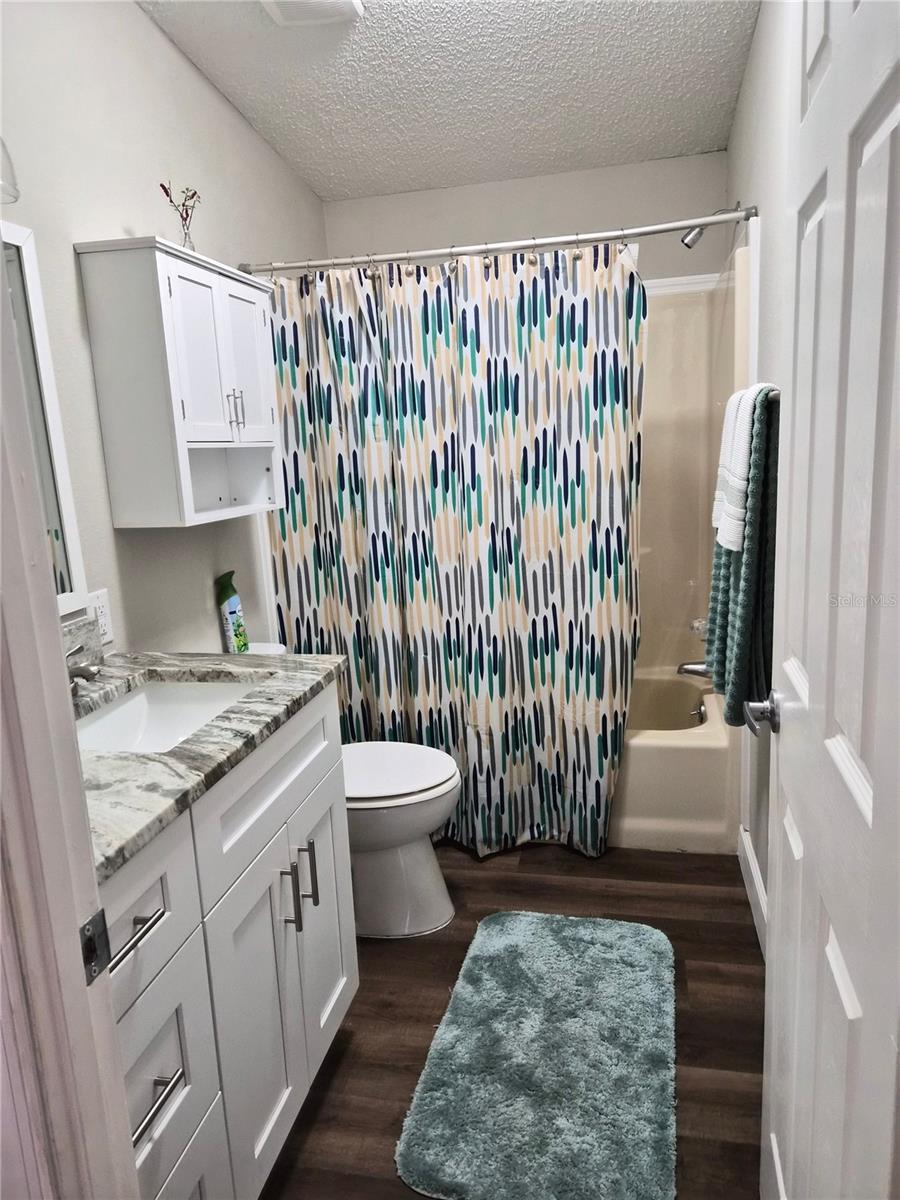 LADY LAKE ORANGE BLOSSOM GARDENS UNIT 11 - Residential