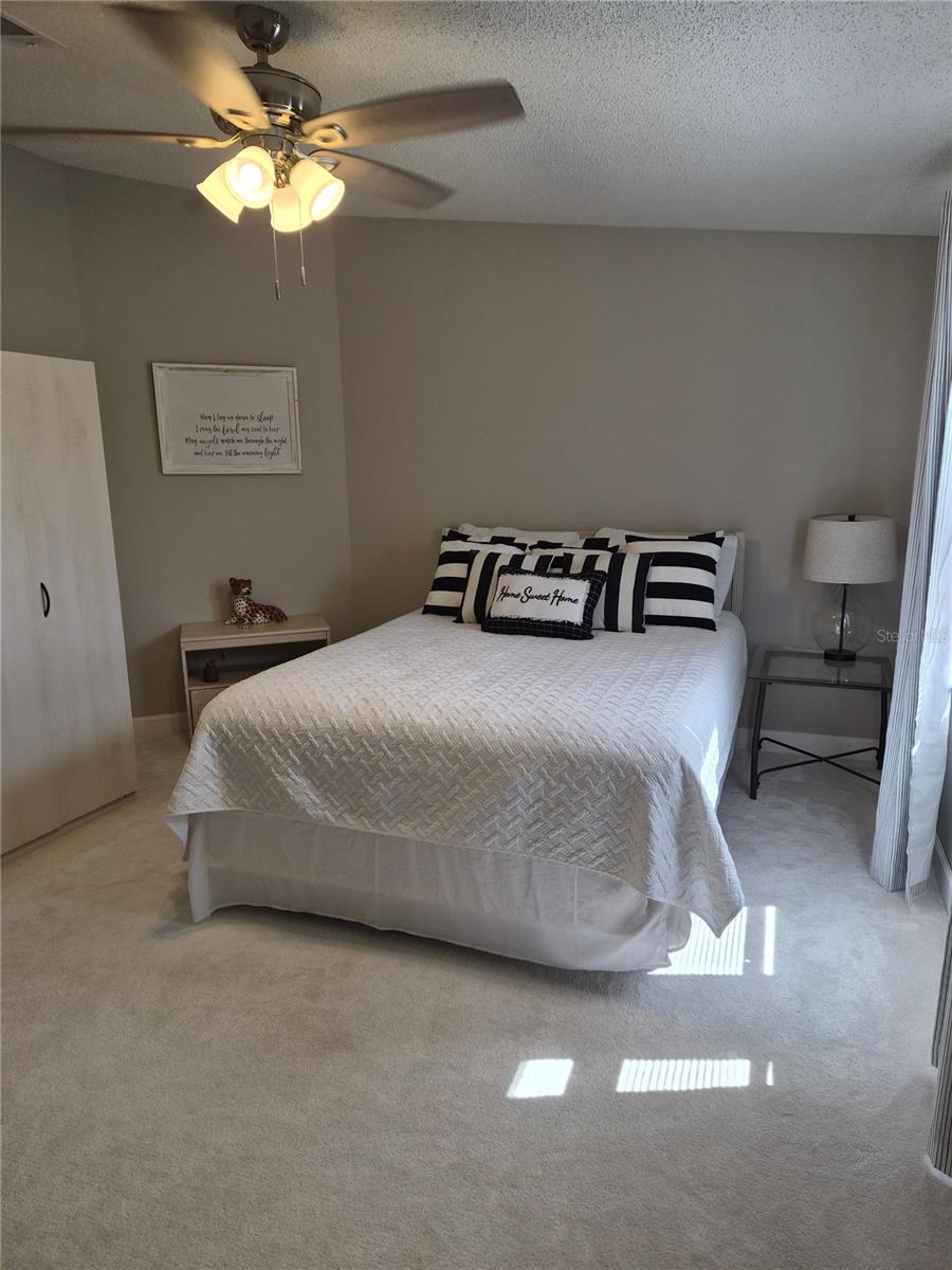 LADY LAKE ORANGE BLOSSOM GARDENS UNIT 11 - Residential