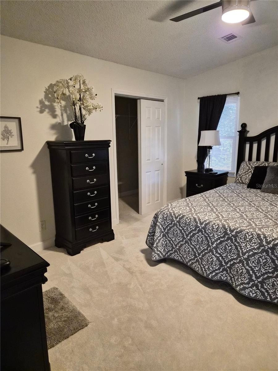 LADY LAKE ORANGE BLOSSOM GARDENS UNIT 11 - Residential