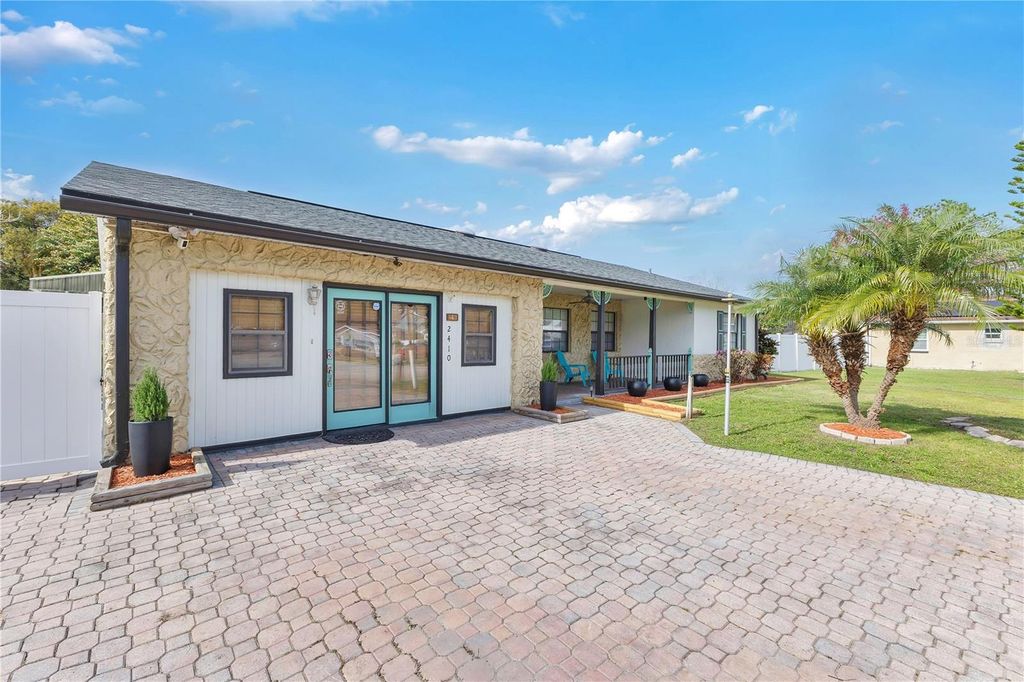 Photo of 2410 Sweetbriar Court, Kissimmee, FL 34744 (MLS # O6374859)