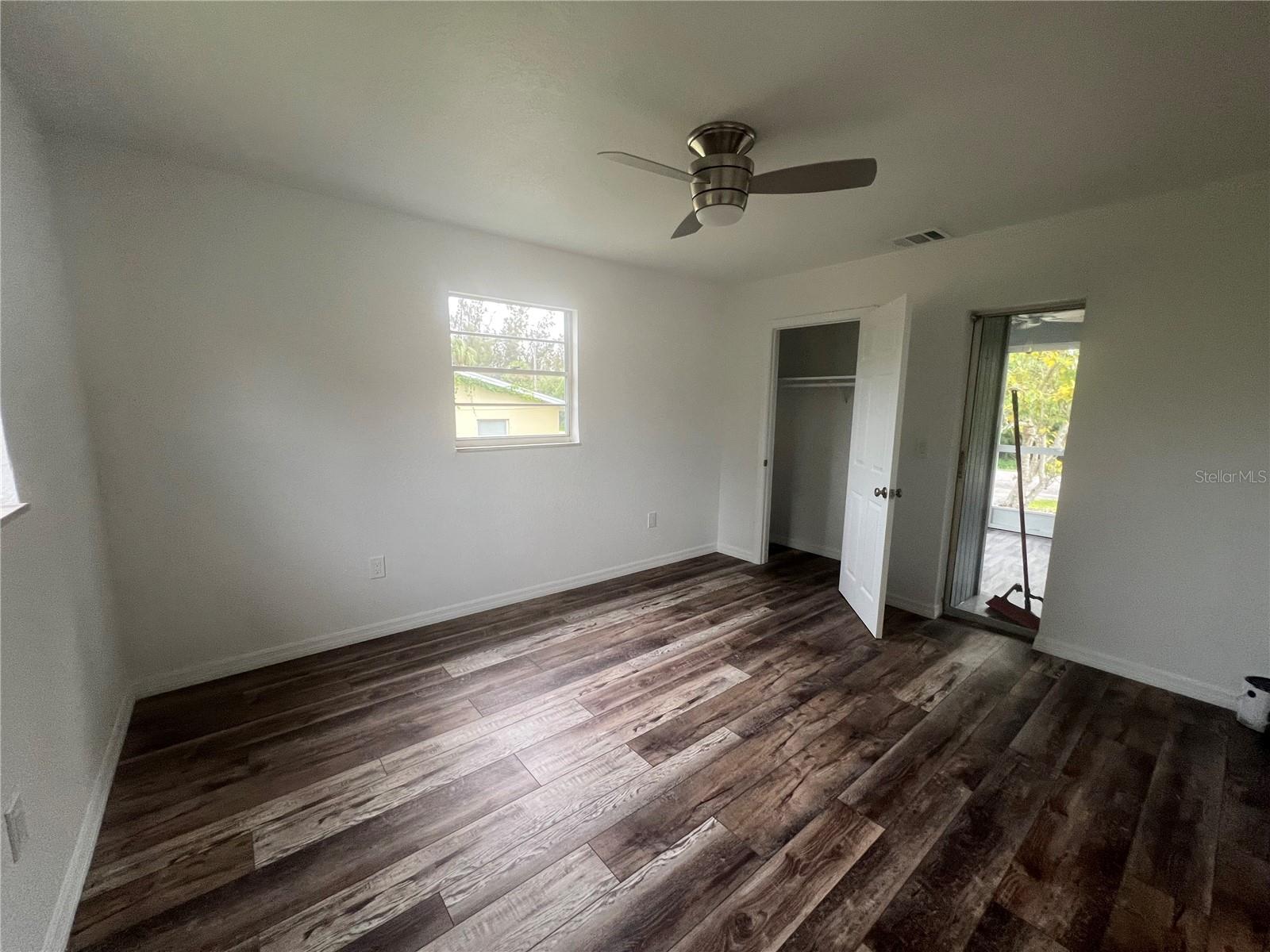 MYRTLE GARDENS - Residential Lease