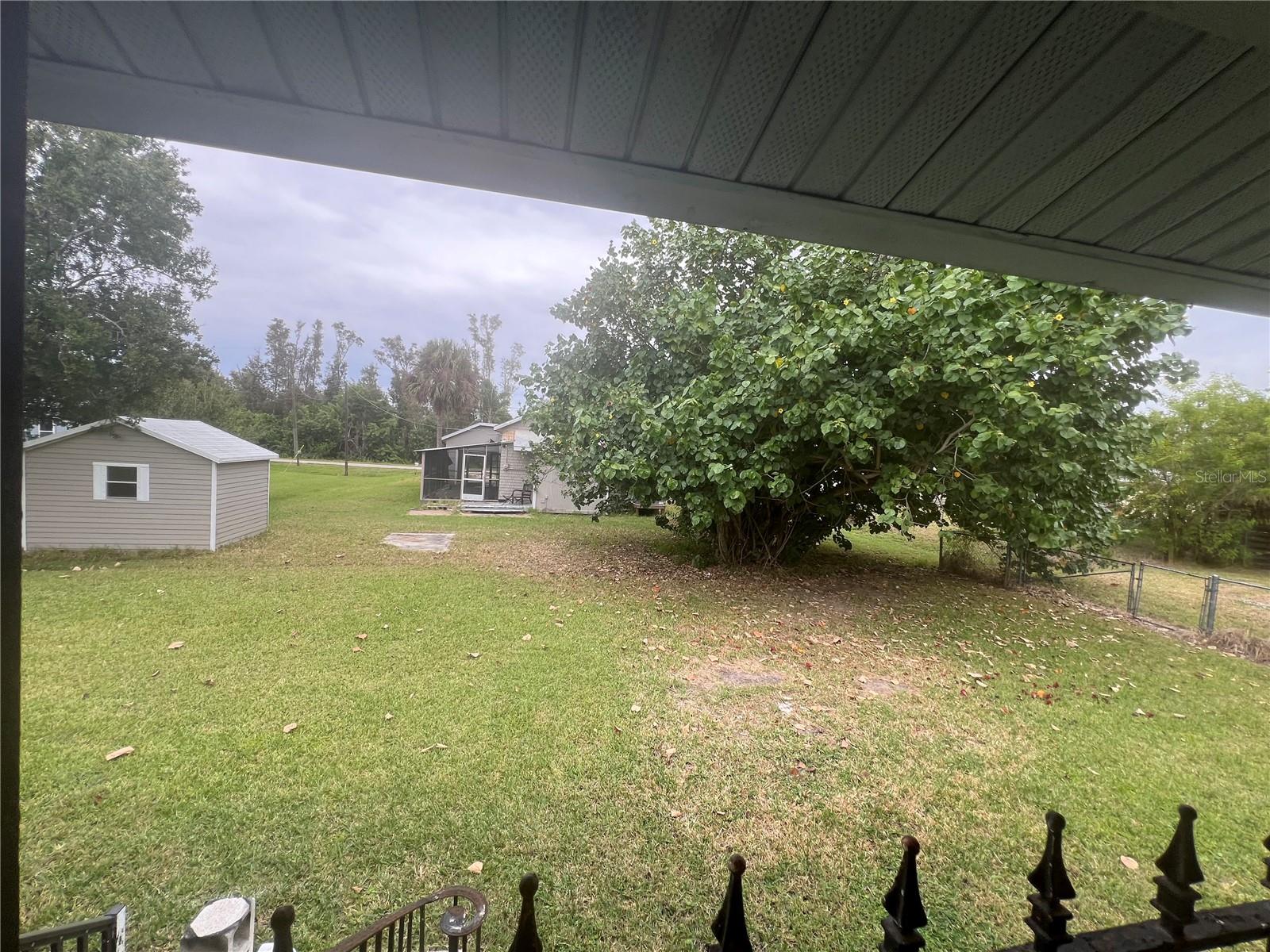 MYRTLE GARDENS - Residential Lease