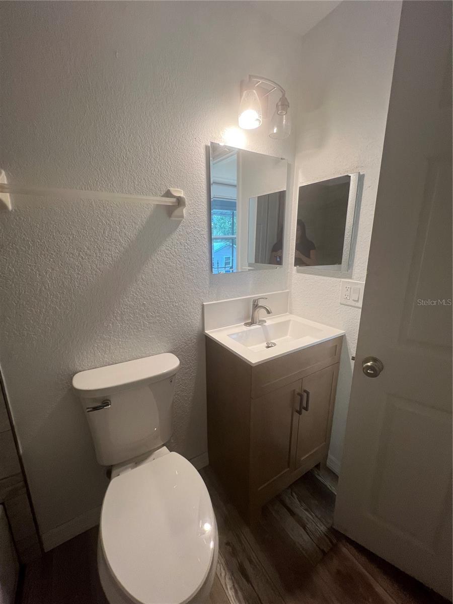 MYRTLE GARDENS - Residential Lease