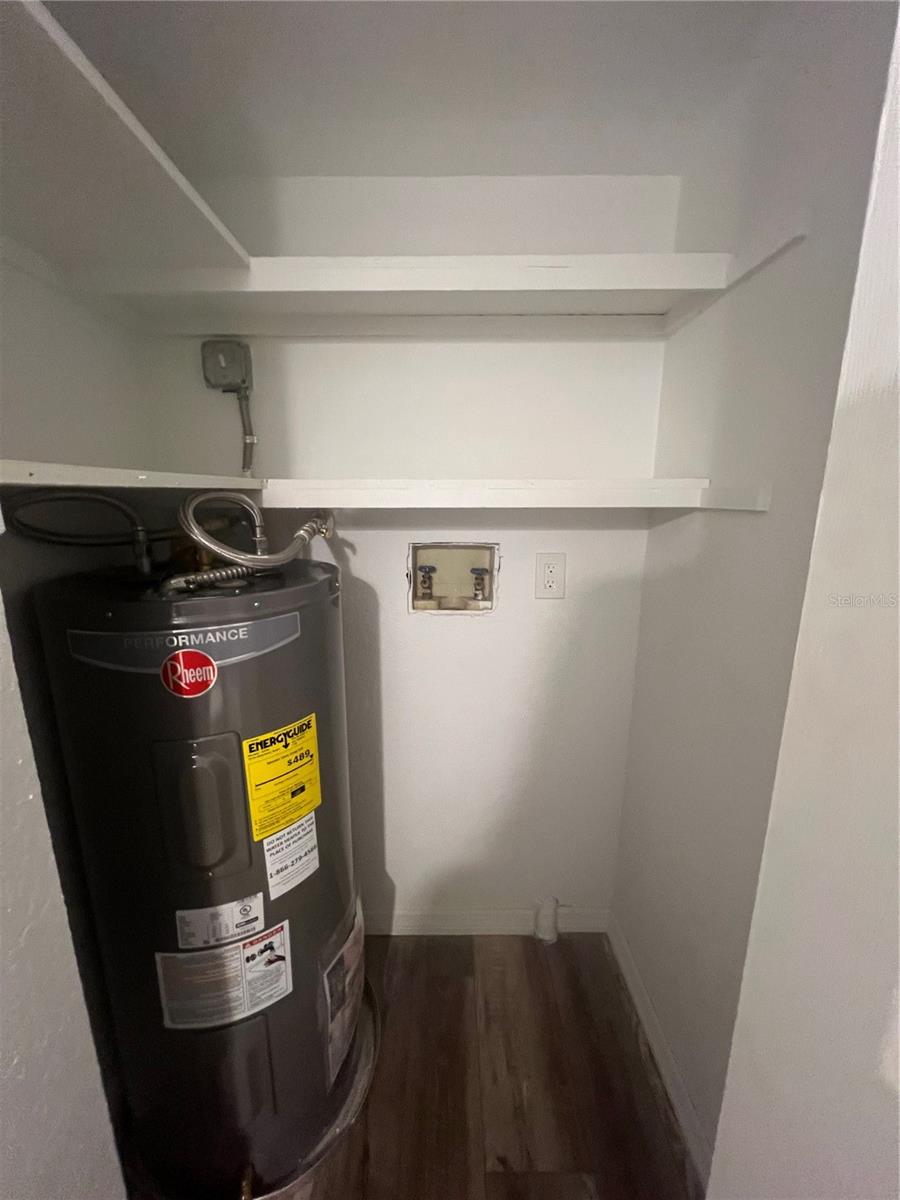 MYRTLE GARDENS - Residential Lease