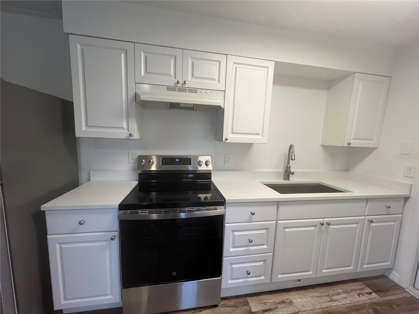 MYRTLE GARDENS - Residential Lease