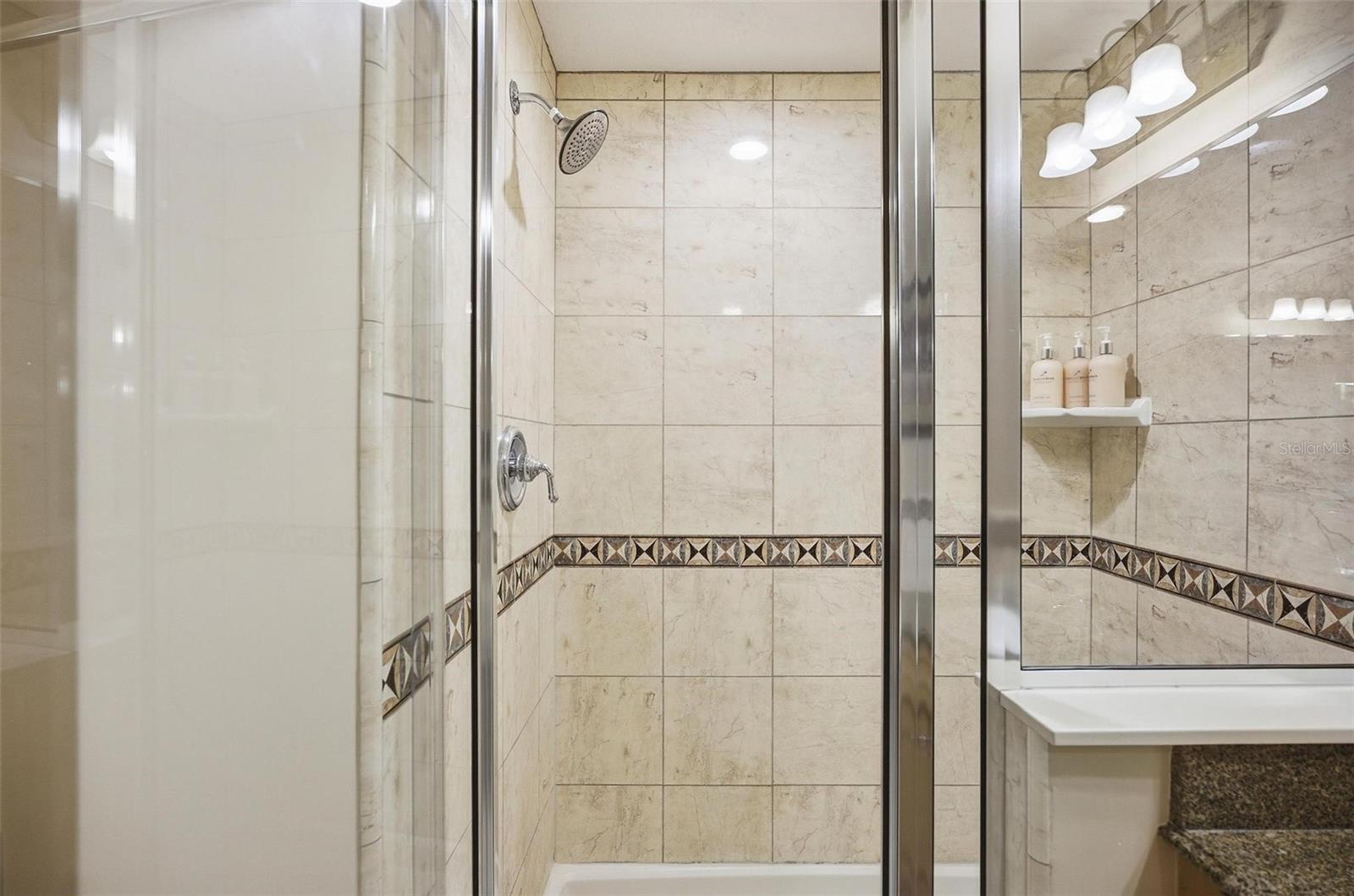 NORTHSHORE 05 - Residential