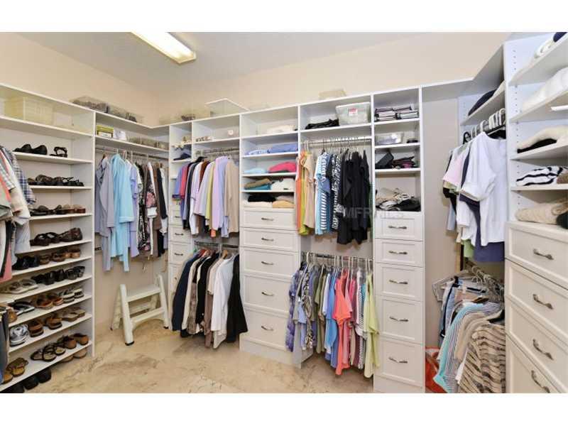 TROPICAL BREEZE ESTS - Residential