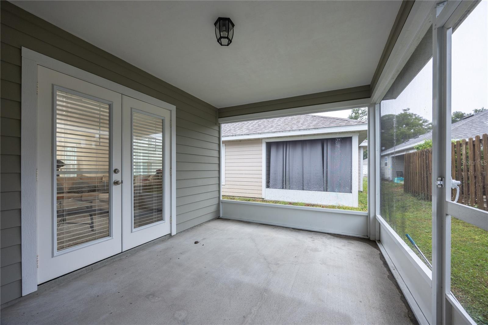 OAK VIEW VILLAGE - Residential