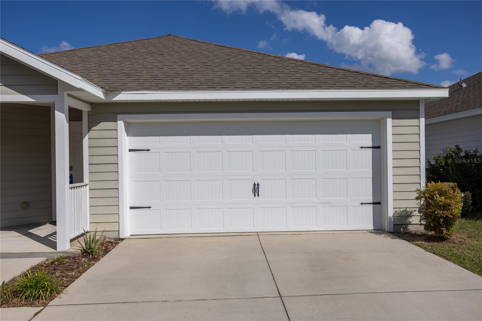 OAK VIEW VILLAGE - Residential