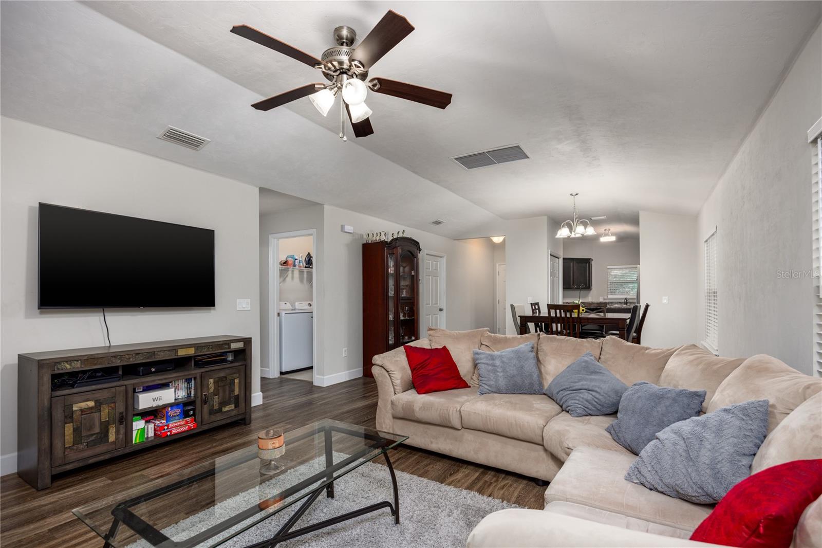 OAK VIEW VILLAGE - Residential