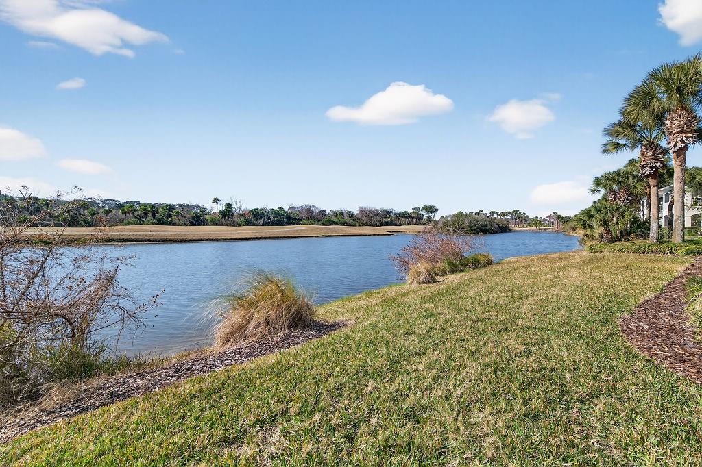 HAMMOCK DUNES - Residential