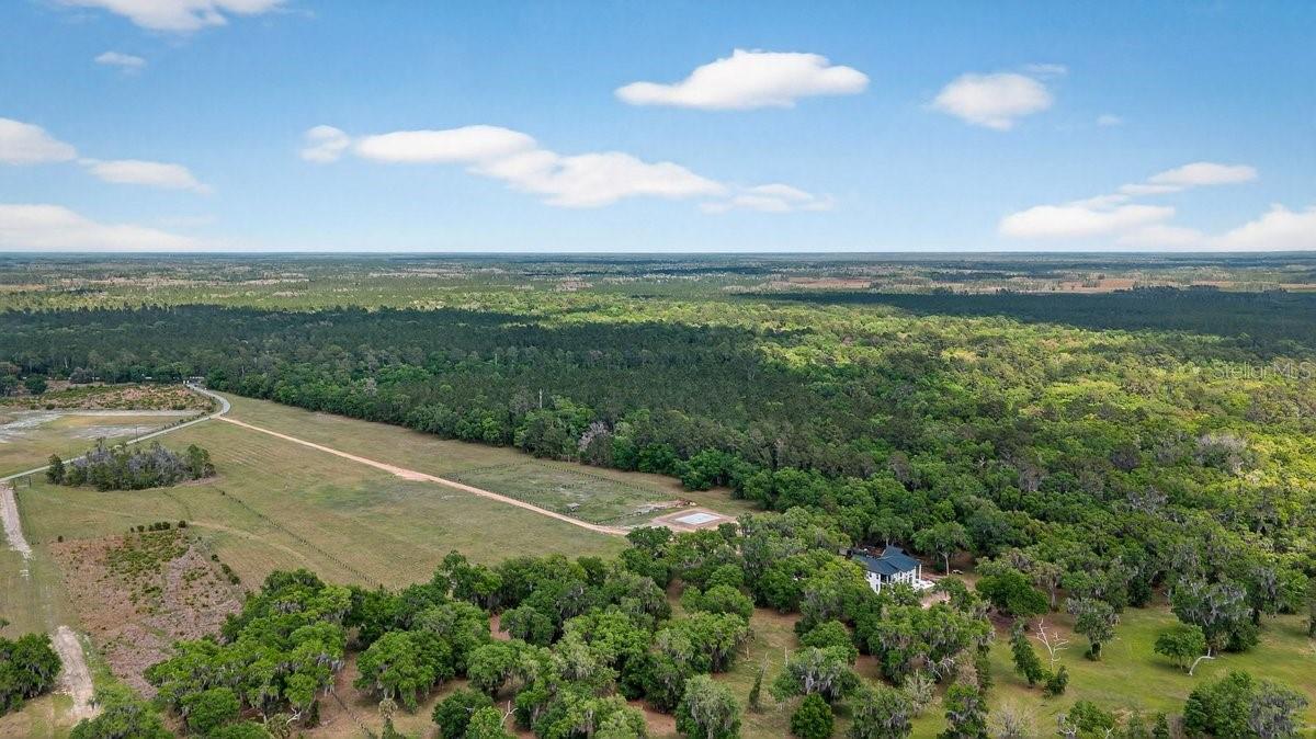 ANDALUSIA BAY - Land