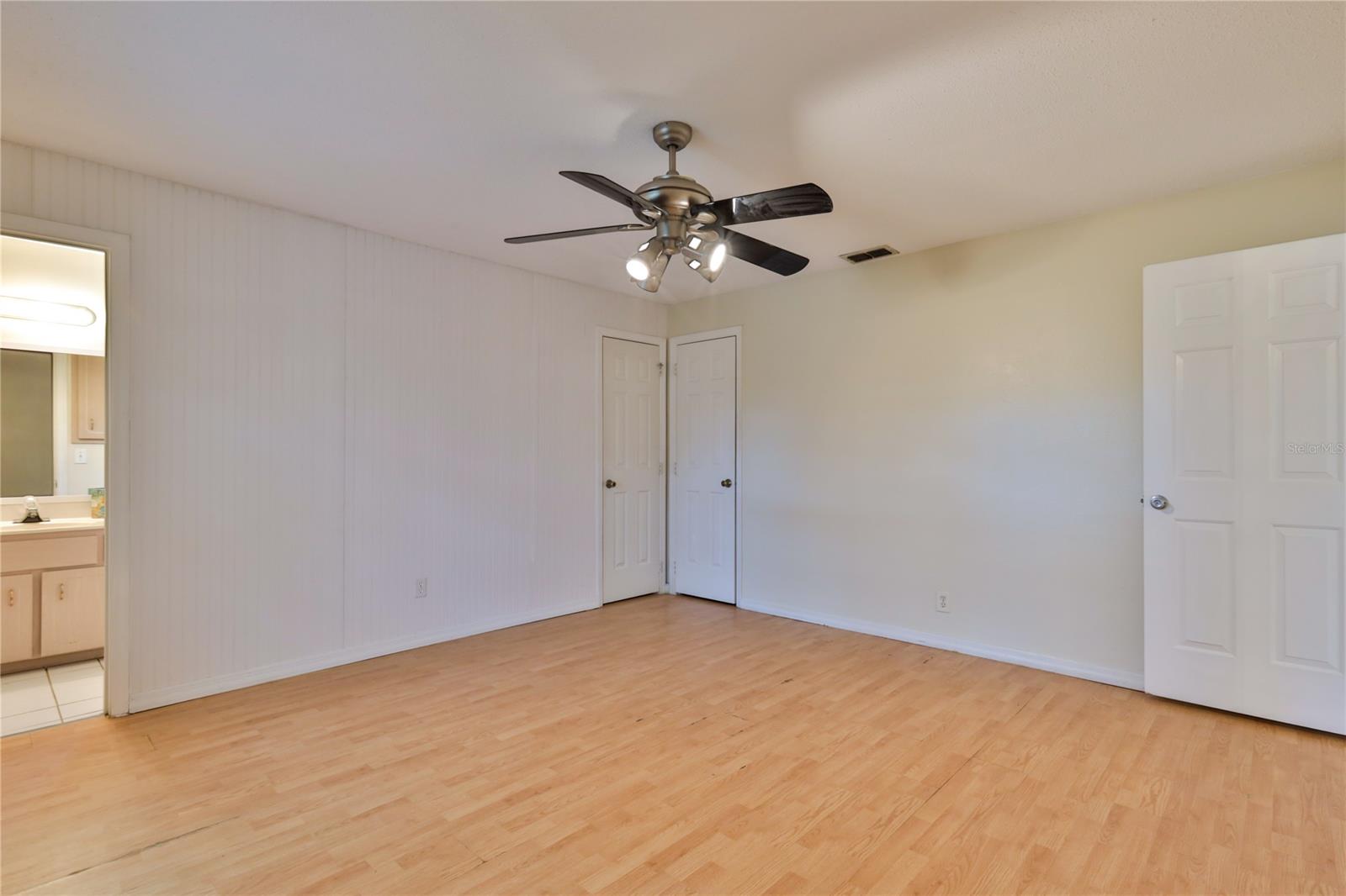 Florida Shores 01 - Residential