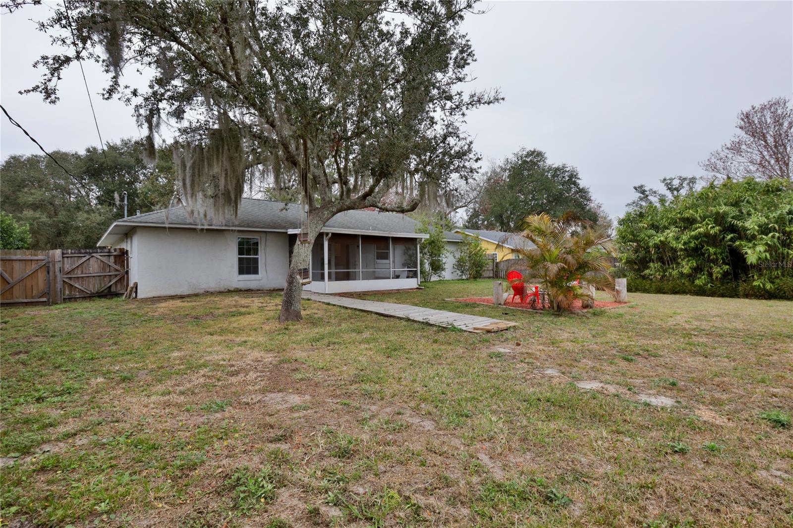 Florida Shores 01 - Residential