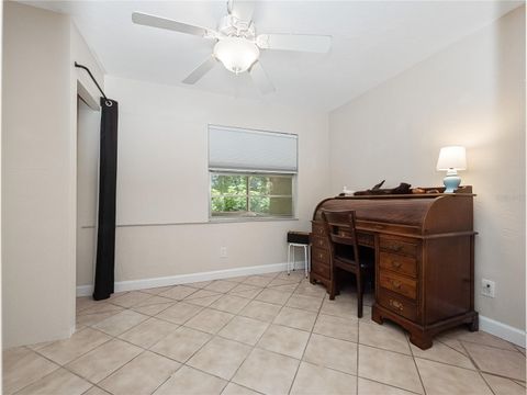 Single Family Residence in DAYTONA BEACH FL 1324 MOLLIE ROAD 14.jpg