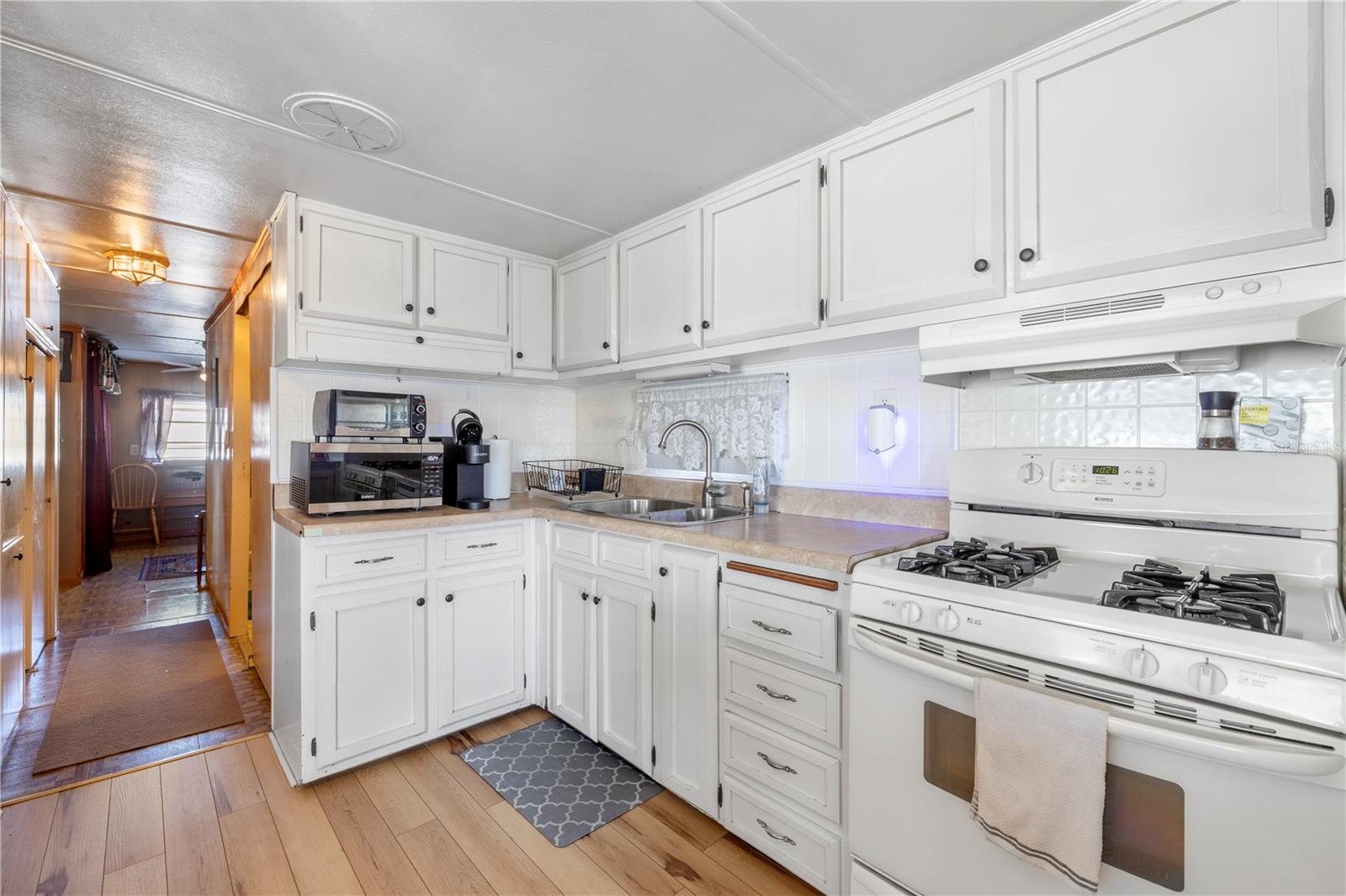 FAIR LANE ACRES THIRD ADD - Residential