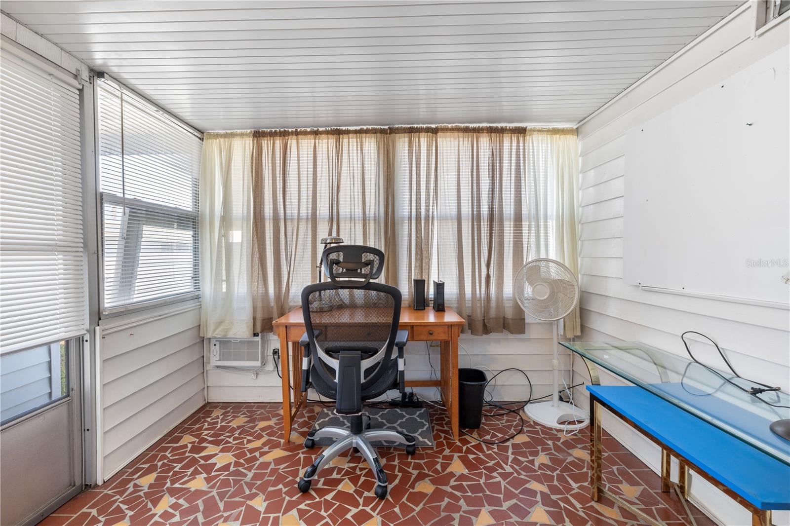 FAIR LANE ACRES THIRD ADD - Residential