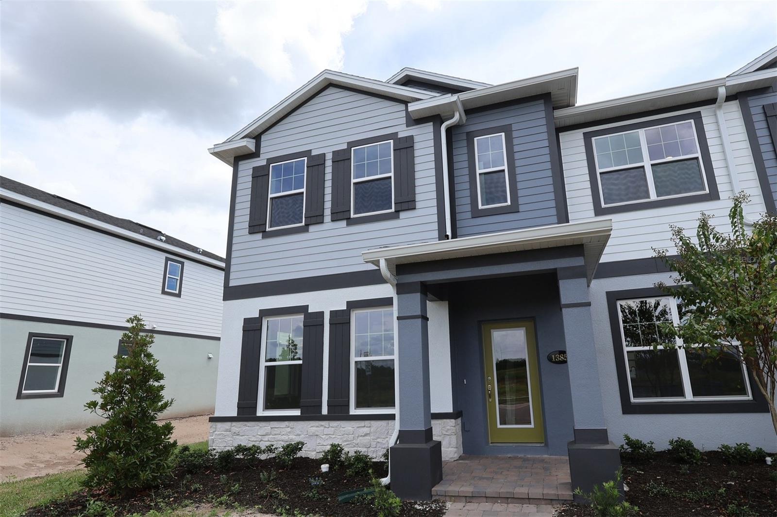 Casas a venda 1 - Jen Dantas 1354 MOUNT ROYAL DRIVE