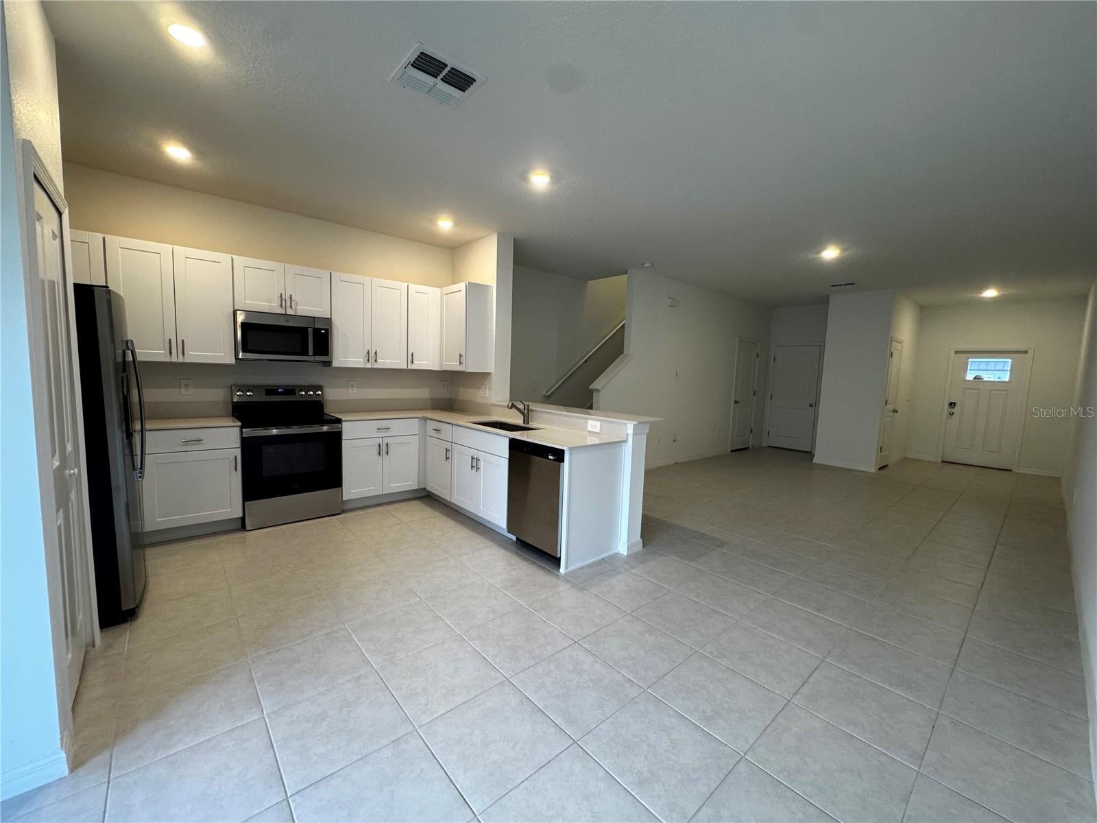 10149 TRUMPET HONEYSUCKLE WAY