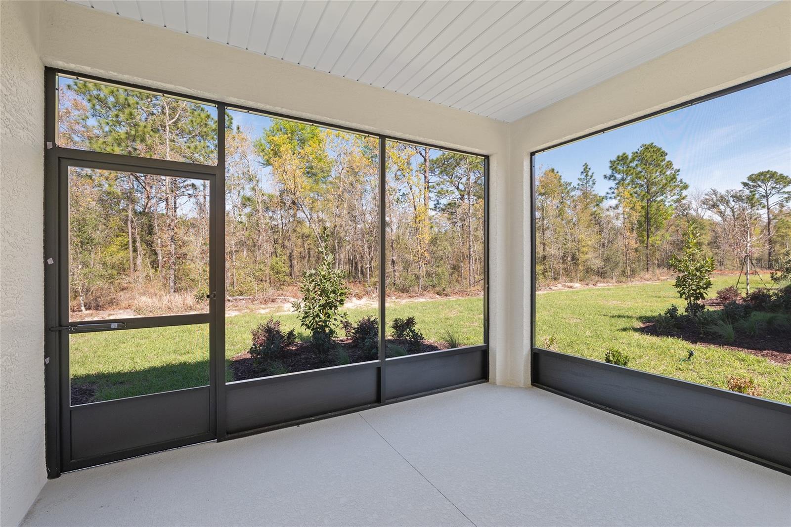 ON TOP OF THE WORLD - Residential