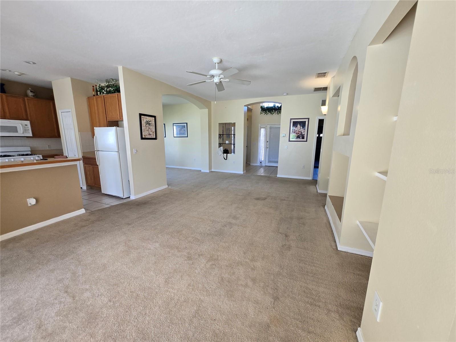 ASTER COVE AT CRESCENT LAKES - Residential Lease