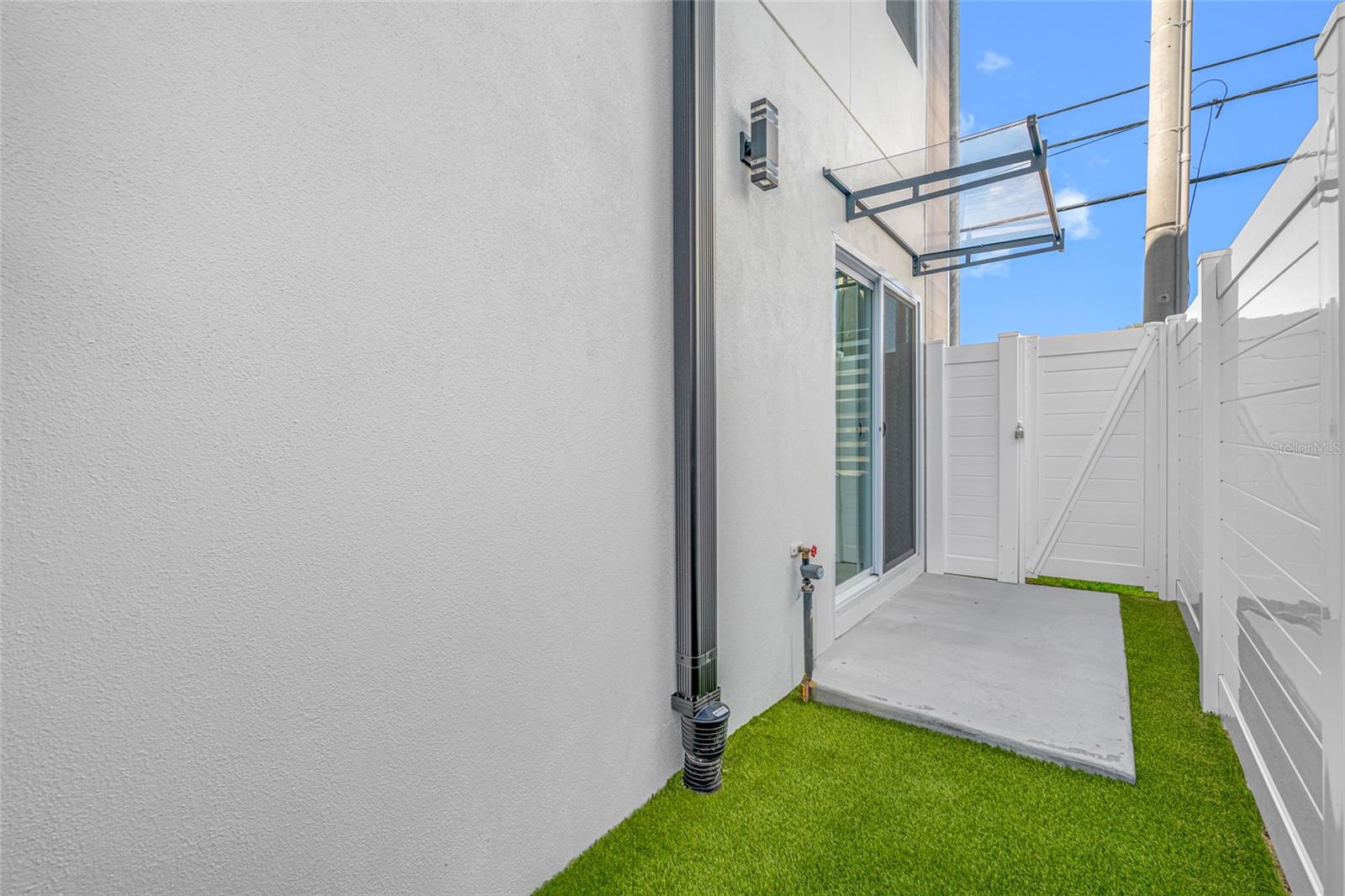 HARTS ADD TO CLEARWATER - Residential Lease