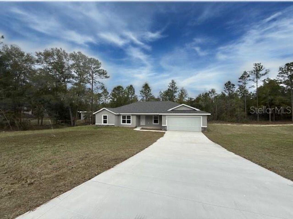 Photo of 12763 SW 64th Lane, Ocala, FL 34481 (MLS # OM717181)