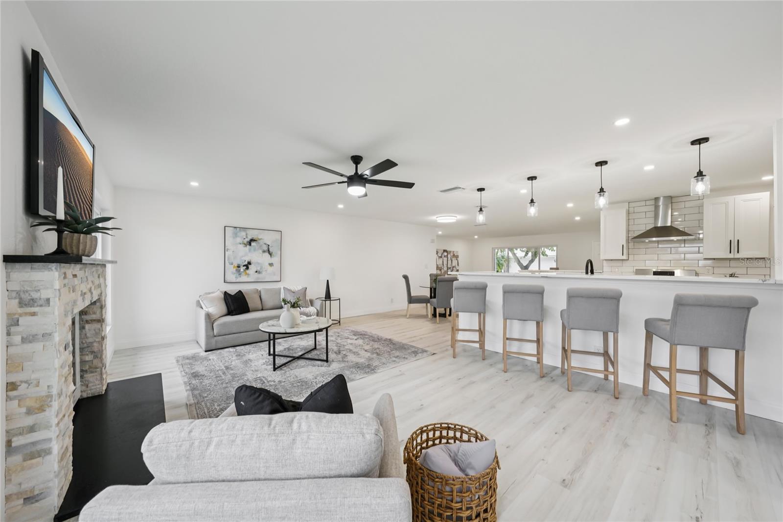 MAINLANDS OF TAMARAC BY THE GULF UNIT 5 PH 3 CONDO - Residential