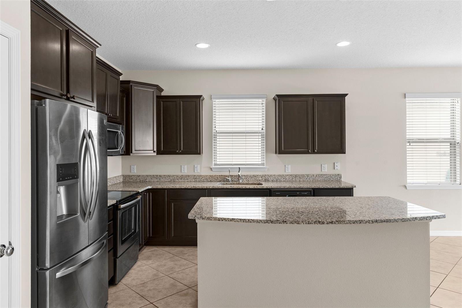 FOUNTAIN PARK PH 01 - Residential