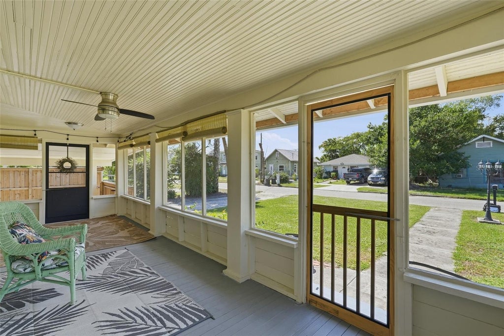 Photo of 318 N Monroe Avenue, Arcadia, FL 34266 (MLS # C7531151)