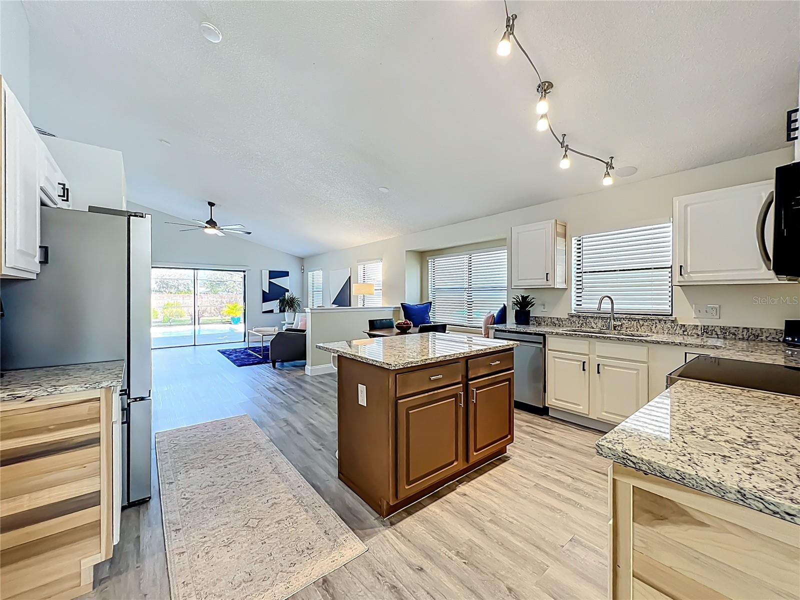 ANDOVER LAKES PH 02A - Residential