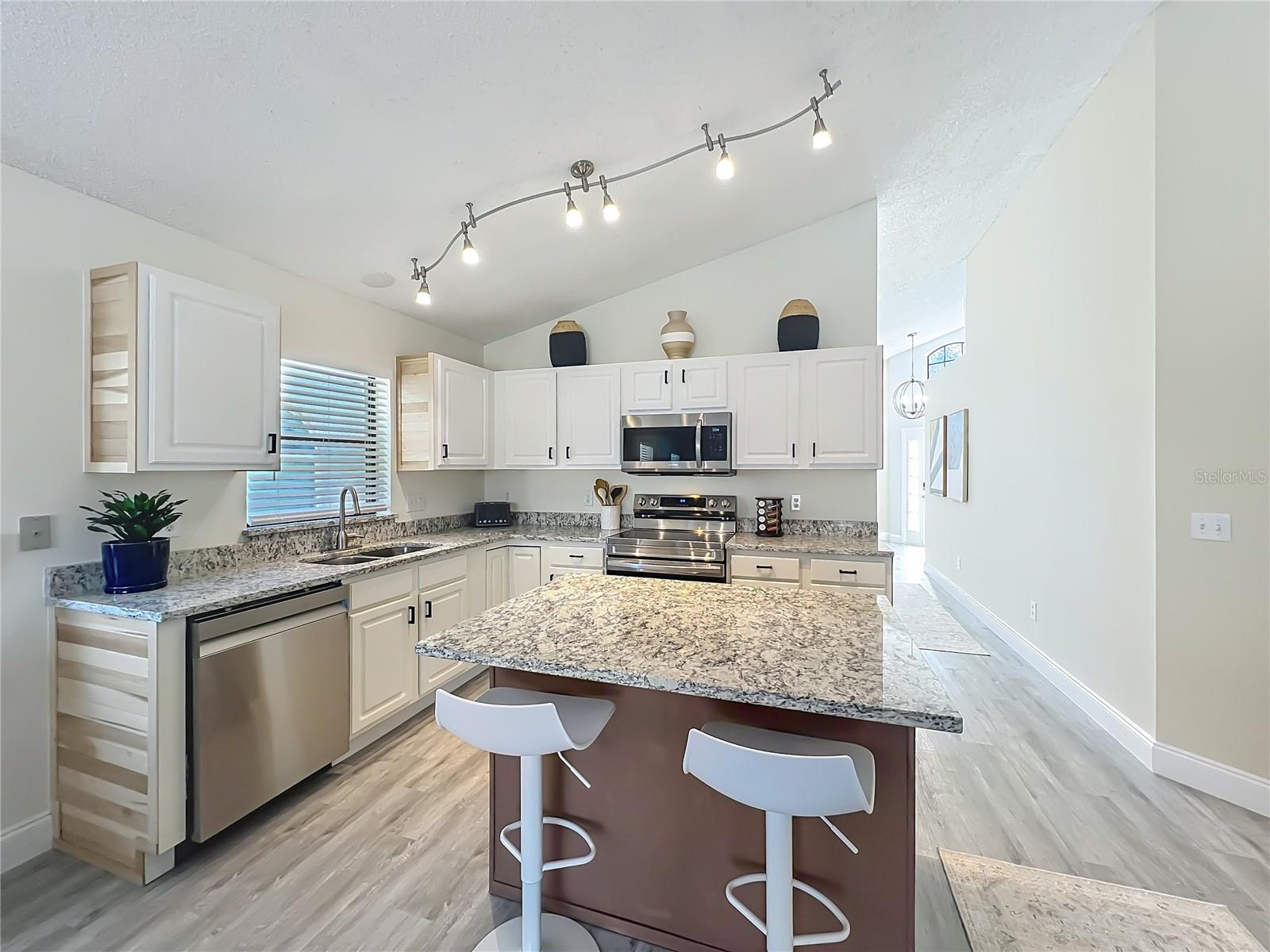 ANDOVER LAKES PH 02A - Residential