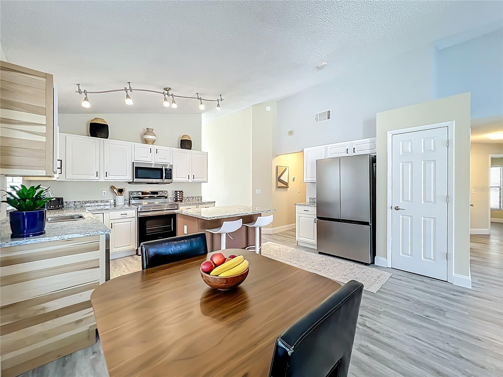 ANDOVER LAKES PH 02A - Residential