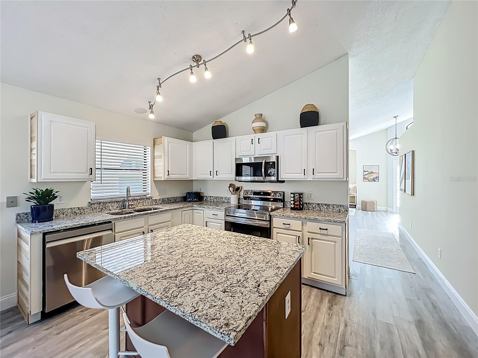 ANDOVER LAKES PH 02A - Residential