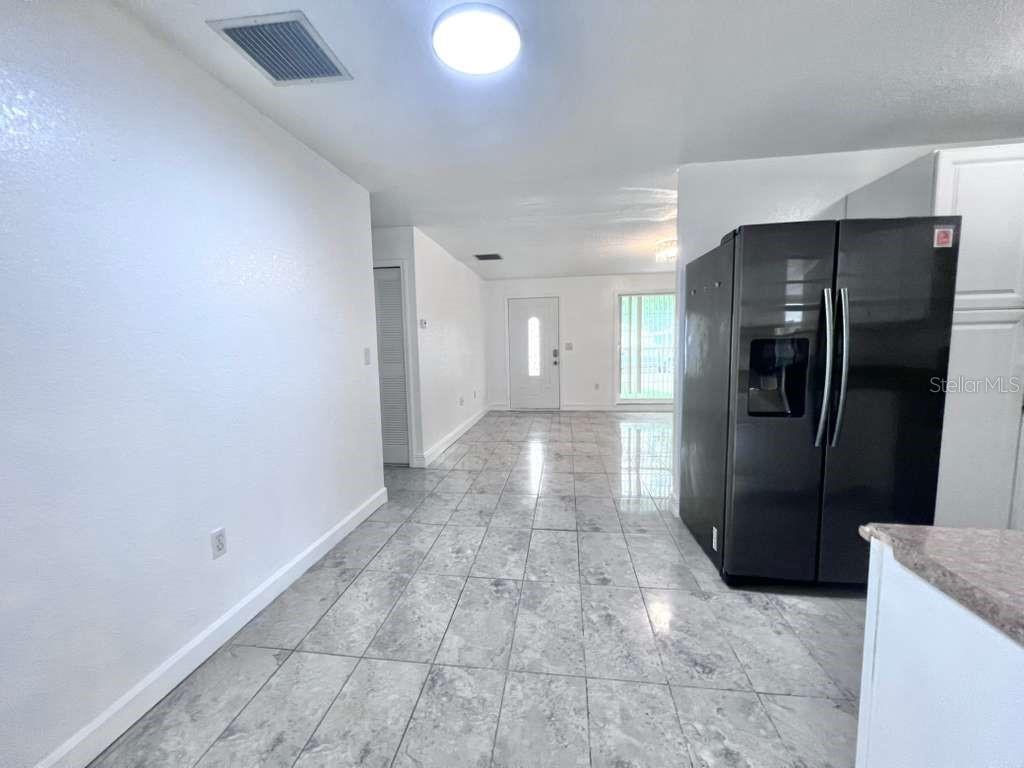 SEVEN SPGS HOMES - Residential Lease