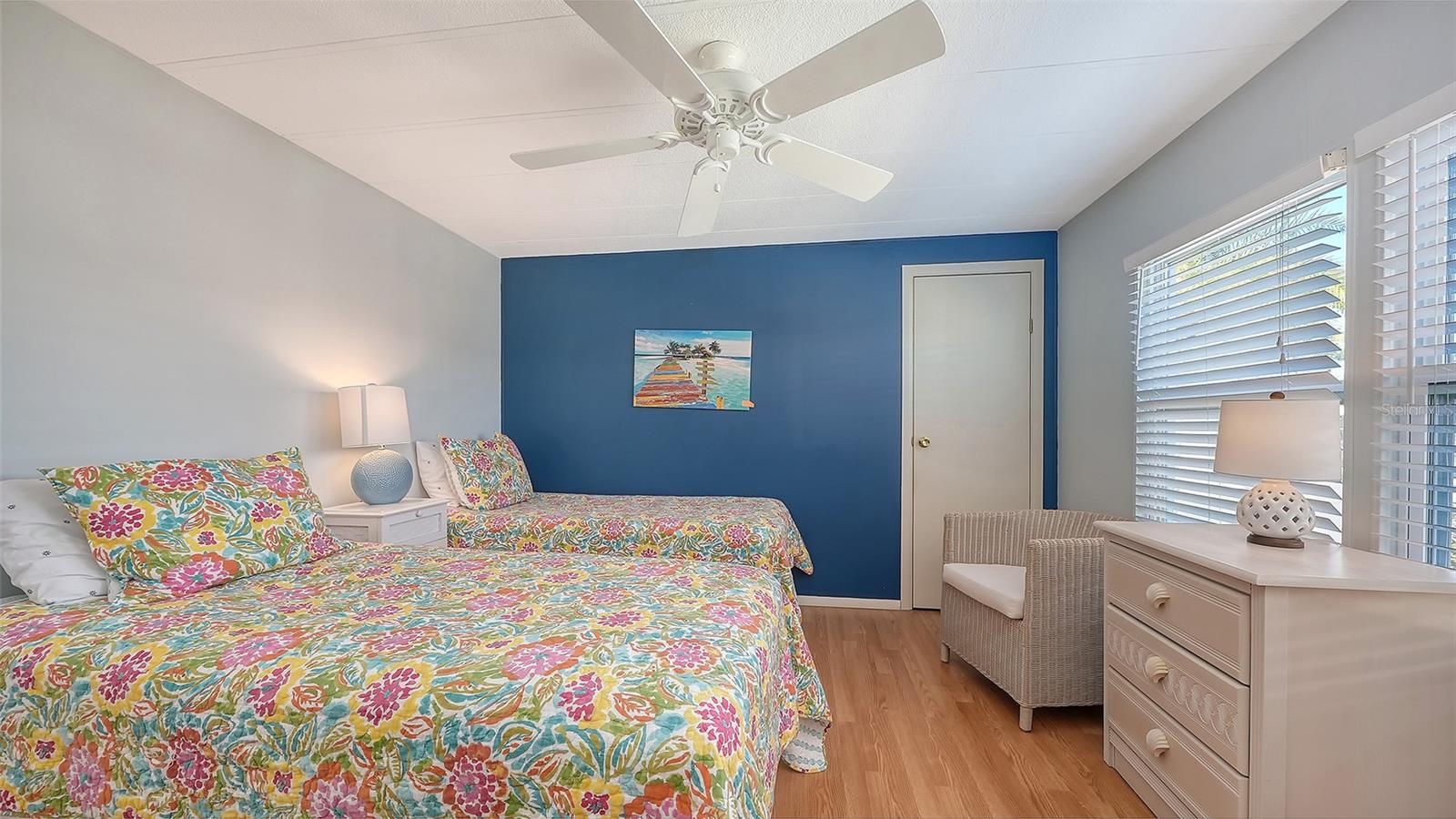 VENICE ISLE - Residential