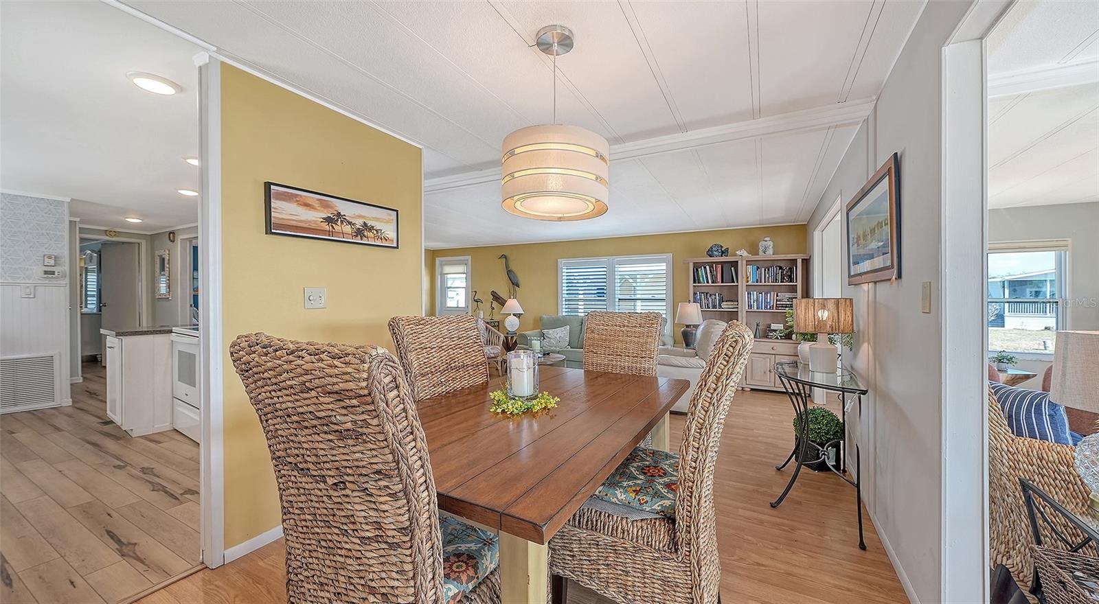 VENICE ISLE - Residential