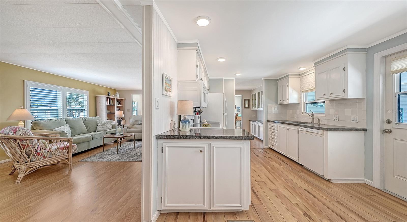 VENICE ISLE - Residential