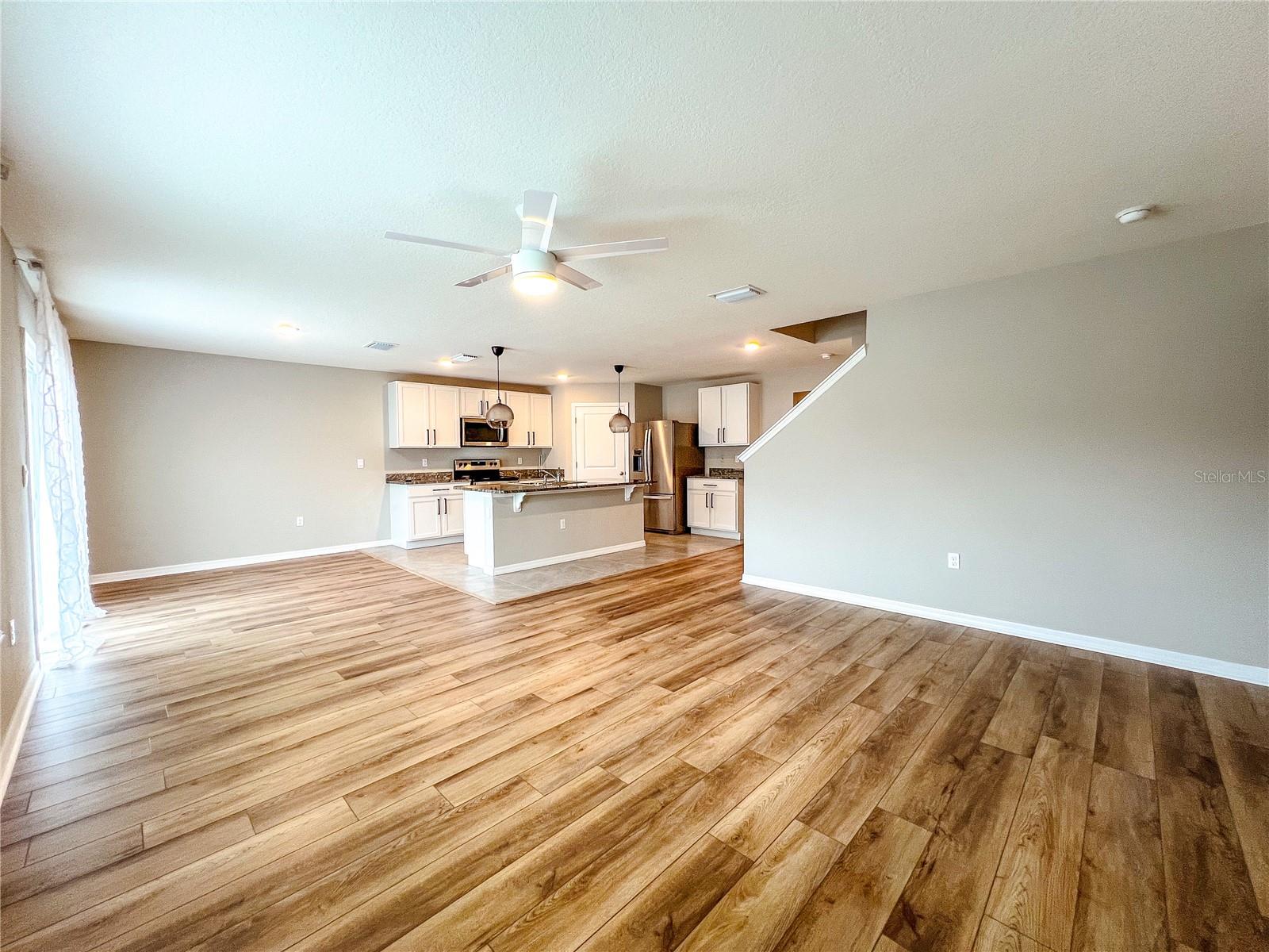 OAK RIDGE AT HIGH SPGS PH III PB 37 PG 30 - Residential Lease