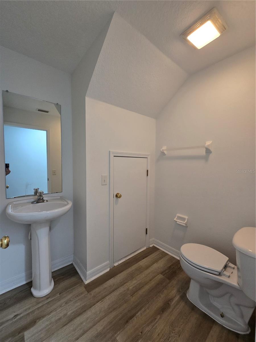 KINGS MILL - Residential Lease