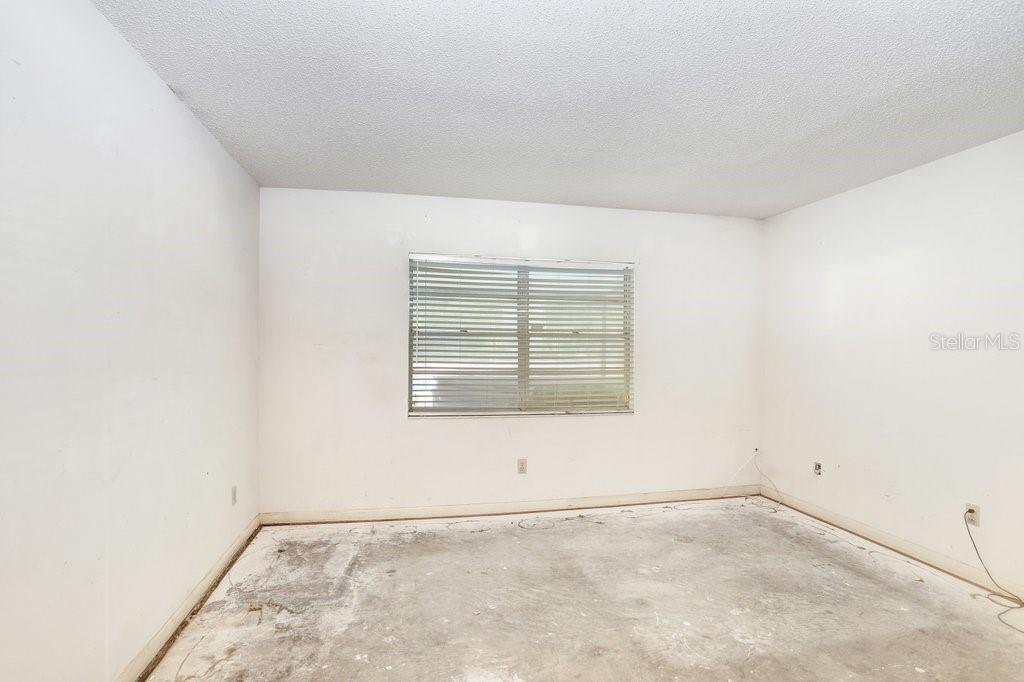 HILLSIDE - Residential