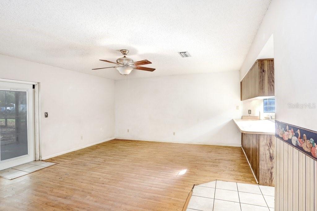 HILLSIDE - Residential