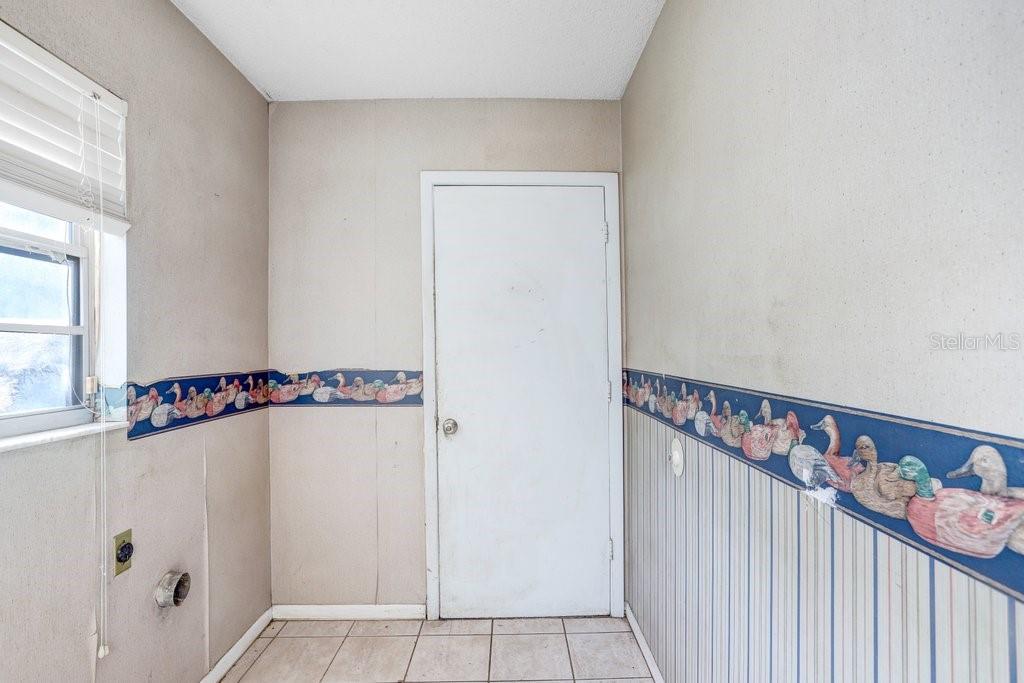 HILLSIDE - Residential