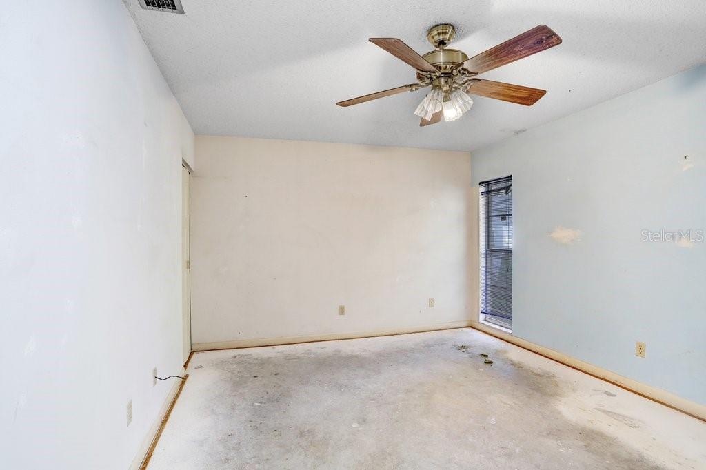 HILLSIDE - Residential