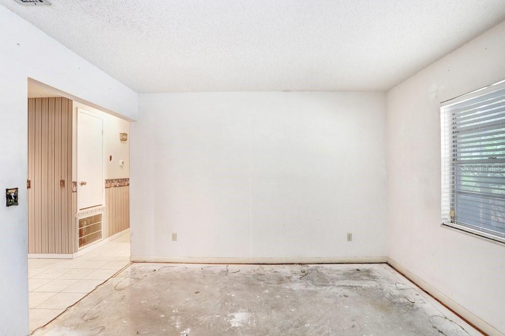 HILLSIDE - Residential