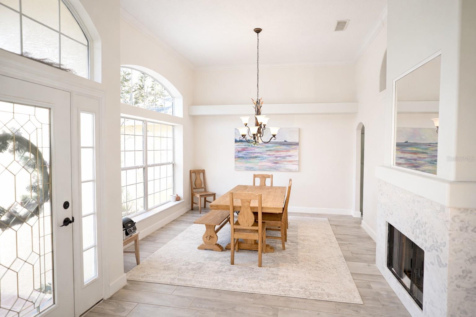 DOMINGO REYES GRANT - Residential