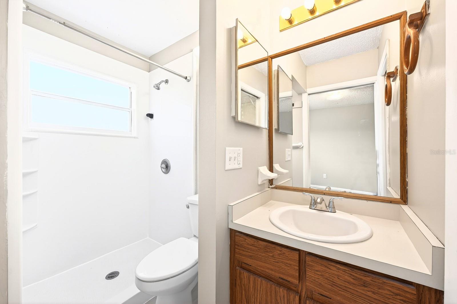 CHICKASAW WOODS - Residential