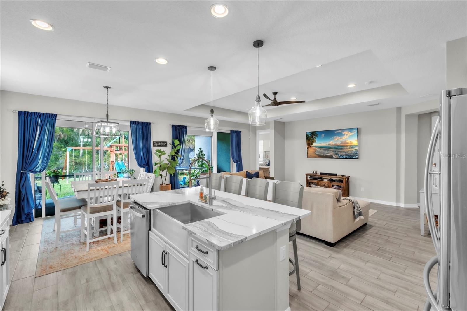 COVE AT TWIN RIVERS - Residential