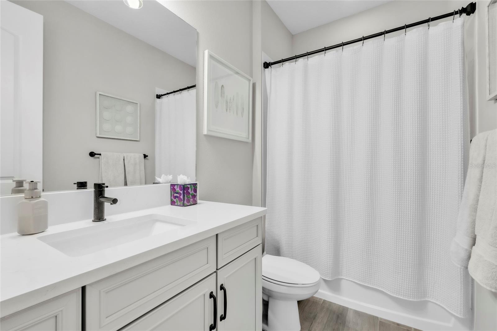 COVE AT TWIN RIVERS - Residential